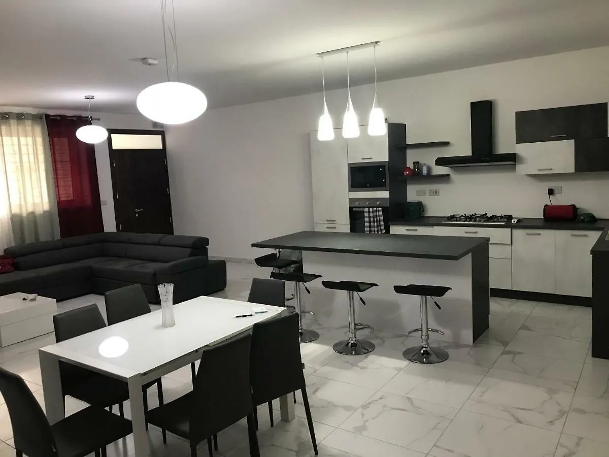 Apartment Maisonette Barok Zabbar