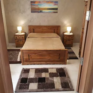 Grazzja Traditional Apartament